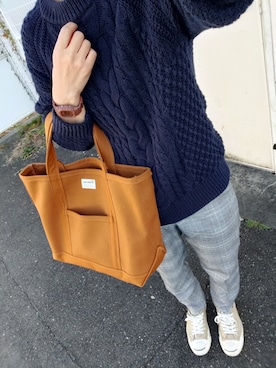 「ケーブルニット」｜「アイテム（デジタル腕時計）」を使った、ラッキーぼっちゃんさん（レディース・153cm）の冬コーディネート