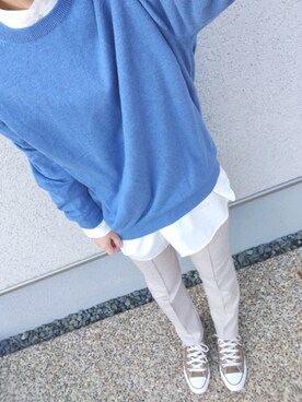シャツ ブラウスを使った 青ニット のレディース人気ファッションコーディネート Wear