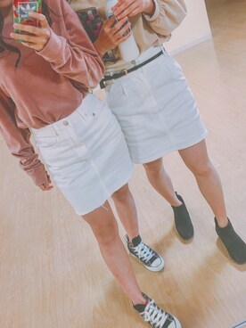 「H&M（エイチ・アンド・エム）のアイテム（スカート、ホワイト系）」を使った、カナさん（レディース・150cm）の秋コーディネート