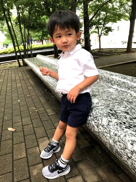 「H&M（エイチ・アンド・エム）のアイテム（シャツ/ブラウス、ホワイト系）」を使った、BiiiBさん（キッズ・100cm）の夏コーディネート