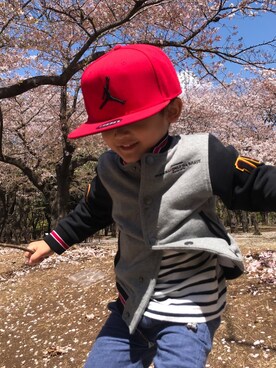 「DIESEL（ディーゼル）のアイテム（ジャケット/アウター）」を使った、BiiiBさん（キッズ・100cm）の春コーディネート
