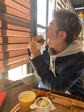 「Monkey Flip（モンキーフリップ）のアイテム」を使った、まちゅんさん（メンズ・171cm）の秋コーディネート