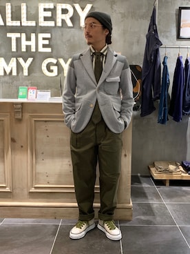 「Nigel Cabourn（ナイジェルケーボン）のアイテム（パンツ）」を使った、OGさん（メンズ・172cm）の秋コーディネート