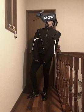 「アイテム（ジャージ）」を使った、MoWさん（メンズ・171cm・10代）の冬コーディネート