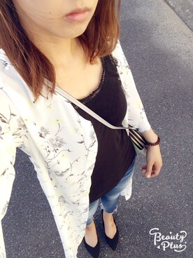 「Ungrid（アングリッド）のノンクラッシュフレイドヘムストスリ（デニムパンツ、ブルー系）」を使った、mik___xさん（レディース）の夏コーディネート