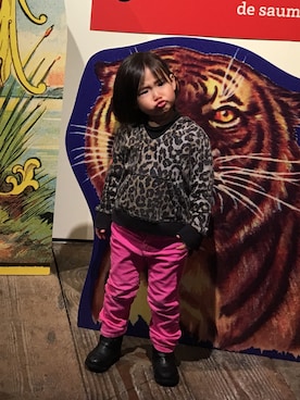 「Carter's（カーターズ）のアイテム（パンツ）」を使った、Uiさん（キッズ・104cm）の春コーディネート