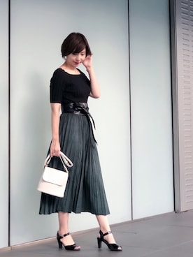 「fifth（フィフス）のプリーツロングマキシスカート（スカート）」を使った、吉田亜理沙さん（レディース・167cm）の夏コーディネート