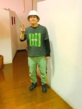 「FLAGSTUFF（フラグスタフ）のアイテム（パンツ）」を使った、RYOPEさん（メンズ・173cm）の冬コーディネート