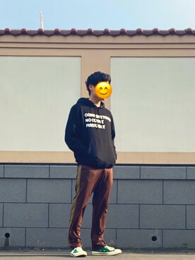 「CONVERSE TOKYO（コンバーストウキョウ）のアイテム（パーカー）」を使った、ころさん（メンズ・170cm）の春コーディネート