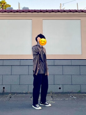 「CONVERSE TOKYO（コンバーストウキョウ）のアイテム（パンツ）」を使った、ころさん（メンズ・170cm）の春コーディネート