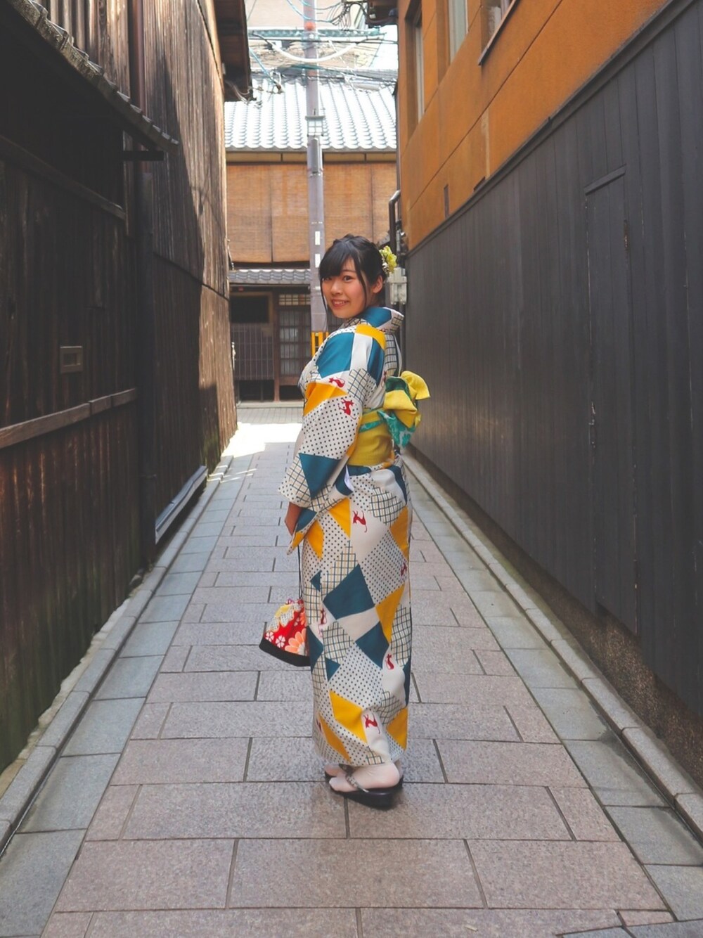 「京都旅行、着物、春、まだ寒かった、レンタル着物」｜「no brandのアイテム（浴衣、ホワイト系）」を使った、NOMAさん（レディース・163cm）の夏コーディネートの1枚目の写真