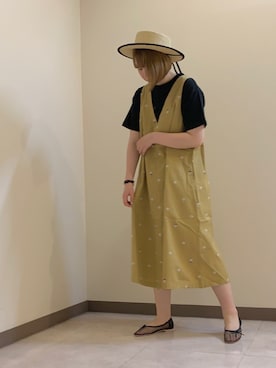 「アイテム（ジャンパースカート）」を使った、このみさん（レディース・160cm）の夏コーディネート