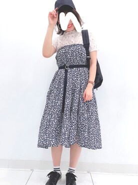 「GU（ジーユー）のアイテム（スカート、ブルー系）」を使った、aochanさん（レディース・164cm）の春コーディネート