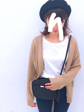 「GU（ジーユー）のアイテム（カーディガン/ボレロ、ベージュ系）」を使った、aochanさん（レディース・164cm）の春コーディネート