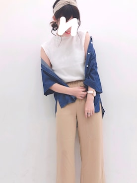 「GU（ジーユー）のアイテム（シャツ/ブラウス、ブルー系）」を使った、aochanさん（レディース・164cm）の春コーディネート
