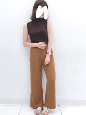 「GU（ジーユー）のアイテム（その他パンツ、ブラウン系）」を使った、aochanさん（レディース・164cm）の夏コーディネート