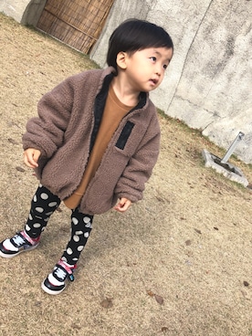 「アイテム（ブルゾン）」を使った、ISSAさん（キッズ・90cm）の冬コーディネート