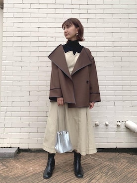 「トレンドファッション」｜「アイテム（ジャンパースカート）」を使った、RETROGIRLさん（レディース・155cm）の秋コーディネート