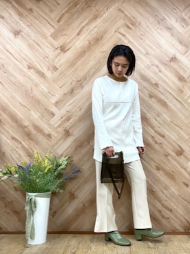 「アイテム（ブーツ、グリーン系）」を使った、RETROGIRLさん（レディース・161cm）の冬コーディネート