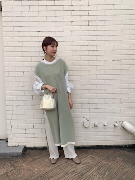 「アイテム（ショルダーバッグ、ゴールド系）」を使った、RETROGIRLさん（レディース・155cm）の春コーディネート