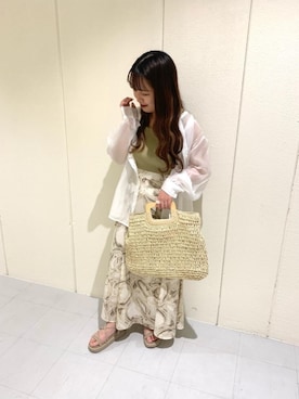 「アイテム（バッグ、ホワイト系）」を使った、RETROGIRLさん（レディース・154cm）の春コーディネート