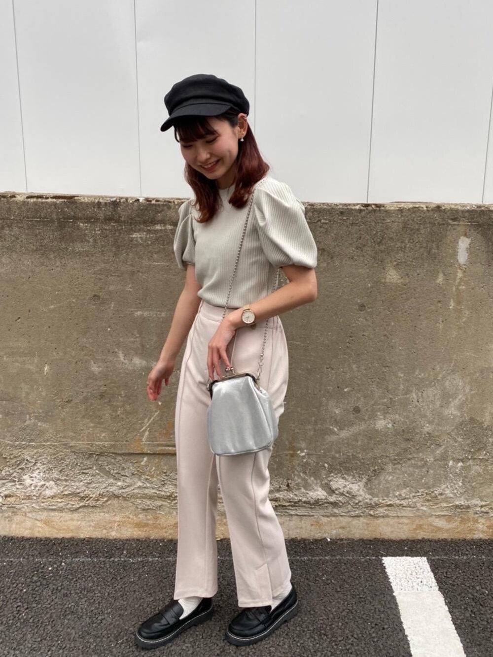 「プチプラコーデ、カジュアルコーデ、レトロガール、高身長コーデ、レトロガールコーデ、トレンドファッション、retrogirl_ootd」｜「RETRO GIRLの厚底コインローファー（ローファー、ブラック系）」を使った、RETROGIRLさん（レディース・163cm）の春コーディネートの1枚目の写真