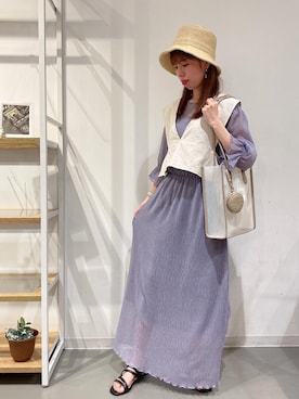 「トレンドファッション」｜「アイテム（トートバッグ）」を使った、RETROGIRLさん（レディース・159cm）の春コーディネート