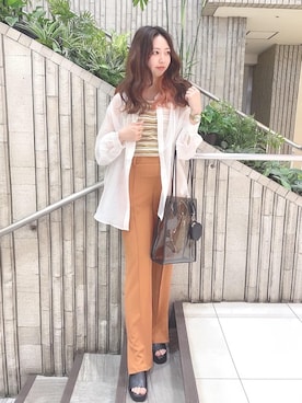 「トレンドファッション」｜「アイテム（トートバッグ）」を使った、RETROGIRLさん（レディース・159cm）の春コーディネート