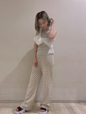 「アイテム（タンクトップ、グレー系）」を使った、RETROGIRLさん（レディース・157cm）の夏コーディネート