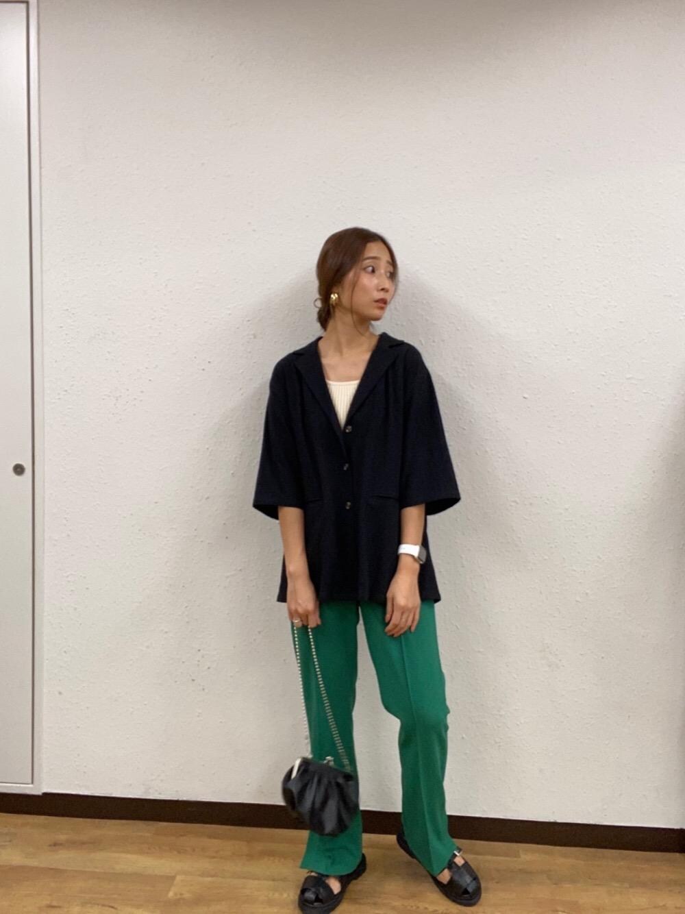 「シンプルコーデ、プチプラコーデ、カジュアルコーデ、レトロガール、レトロガールコーデ、トレンドファッション、retrogirl_ootd、ままコーデ、カラーぱんつ」｜「RETRO GIRLの厚底グルカサンダル（サンダル、ブラック系）」を使った、RETROGIRLさん（レディース・161cm）の夏コーディネートの1枚目の写真