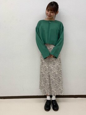 「トレンドファッション」｜「アイテム（スウェット）」を使った、RETROGIRLさん（レディース・163cm）の秋コーディネート
