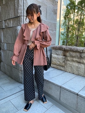 「トレンドファッション」｜「アイテム（サンダル）」を使った、RETROGIRLさん（レディース・163cm）の秋コーディネート
