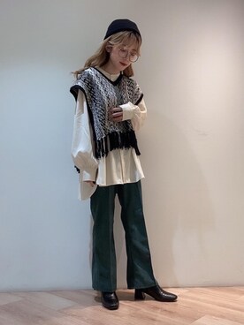 「トレンドファッション」｜「アイテム（スラックス）」を使った、RETROGIRLさん（レディース・154cm）の秋コーディネート