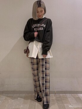 「トレンドファッション」｜「アイテム（スウェット）」を使った、RETROGIRLさん（レディース・157cm）の秋コーディネート