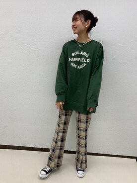 「トレンドファッション」｜「アイテム（スウェット）」を使った、RETROGIRLさん（レディース・163cm）の秋コーディネート