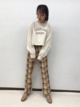 「トレンドファッション」｜「アイテム（スウェット）」を使った、RETROGIRLさん（レディース・157cm）の秋コーディネート