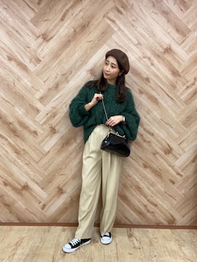 「トレンドファッション」｜「アイテム（スニーカー）」を使った、RETROGIRLさん（レディース・161cm）の冬コーディネート