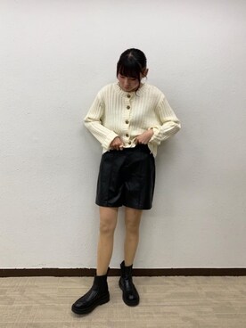「トレンドファッション」｜「アイテム（ブーツ）」を使った、RETROGIRLさん（レディース・163cm）の冬コーディネート