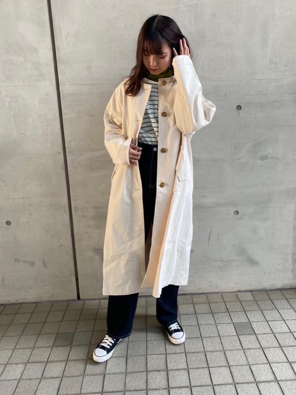 「プチプラコーデ、カジュアルコーデ、レトロガール、高身長コーデ、レトロガールコーデ、トレンドファッション、retrogirl_ootd」｜「RETRO GIRLのスニーカー（スニーカー、ブラック系）」を使った、RETROGIRLさん（レディース・165cm）の冬コーディネートの1枚目の写真