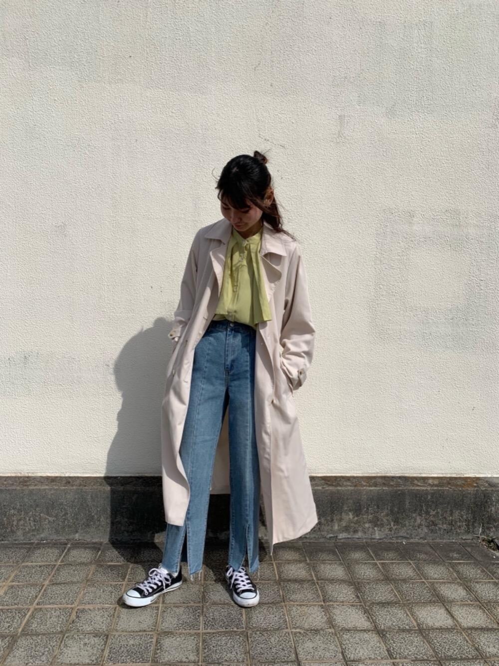 「プチプラコーデ、カジュアルコーデ、レトロガール、高身長コーデ、レトロガールコーデ、トレンドファッション、retrogirl_ootd」｜「RETRO GIRLのスニーカー（スニーカー、ブラック系）」を使った、RETROGIRLさん（レディース・165cm）の春コーディネートの1枚目の写真