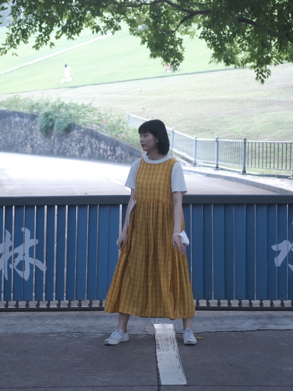 「公园」｜「sm2rhythmのアイテム（スカート、イエロー系）」を使った、HARUさん（レディース・168cm）の冬コーディネートの1枚目の写真