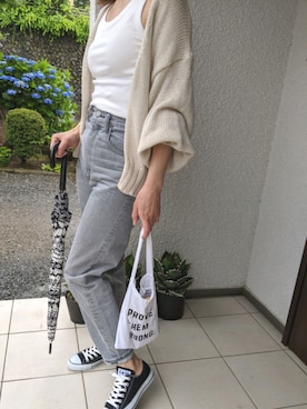「BLACK BY MOUSSY（ブラックバイマウジー）のJAVA light gray denim<ジャワ ライトグレーデニム>（デニムパンツ）」を使った、ゆーまりさん（レディース・161cm）の夏コーディネート