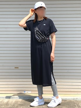 「アイテム（レギンス/スパッツ、シルバー系）」を使った、AYU∞さん（レディース・168cm）の春コーディネート