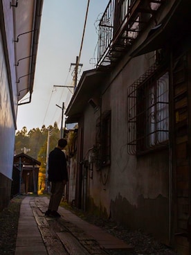 「和ROBE（ワローブ）のアイテム」を使った、tongpoo30さん（メンズ・169cm）の秋コーディネート