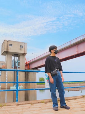 「ADER error（アーダーエラー）のアイテム（パンツ）」を使った、tongpoo30さん（メンズ・169cm）の春コーディネート