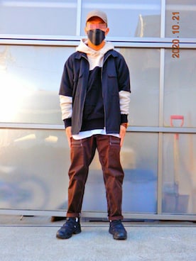 「CONVERSE TOKYO（コンバーストウキョウ）のアイテム（パーカー）」を使った、threestarさん（メンズ・175cm）の秋コーディネート