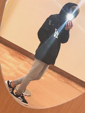 「NEW ERA（ニューエラ）のアイテム（ナイロンジャケット）」を使った、ぽちをさん（メンズ・167cm）の秋コーディネート