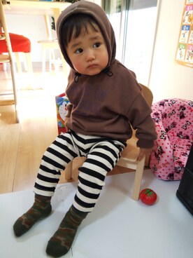 「アイテム（ソックス/靴下、グリーン系）」を使った、HALkunさん（キッズ・80cm）の冬コーディネート