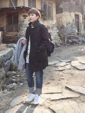 「adidas（アディダス）のアイテム（シューズ、ホワイト系）」を使った、L.Tさんの冬コーディネート