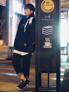 「NIKE（ナイキ）のアイテム（シューズ、ブラック系）」を使った、L.Tさんの冬コーディネート